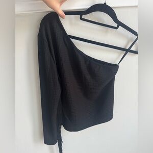 Black One-Shoulder Top